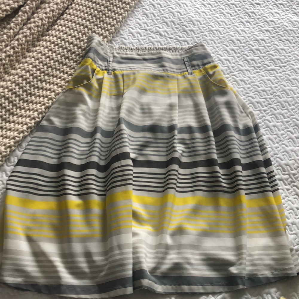 Old Navy skirt